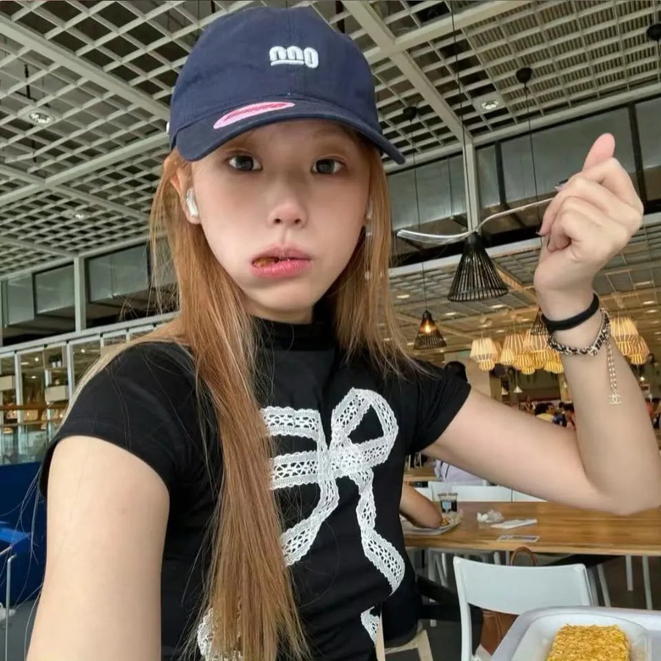 桃李笑春风